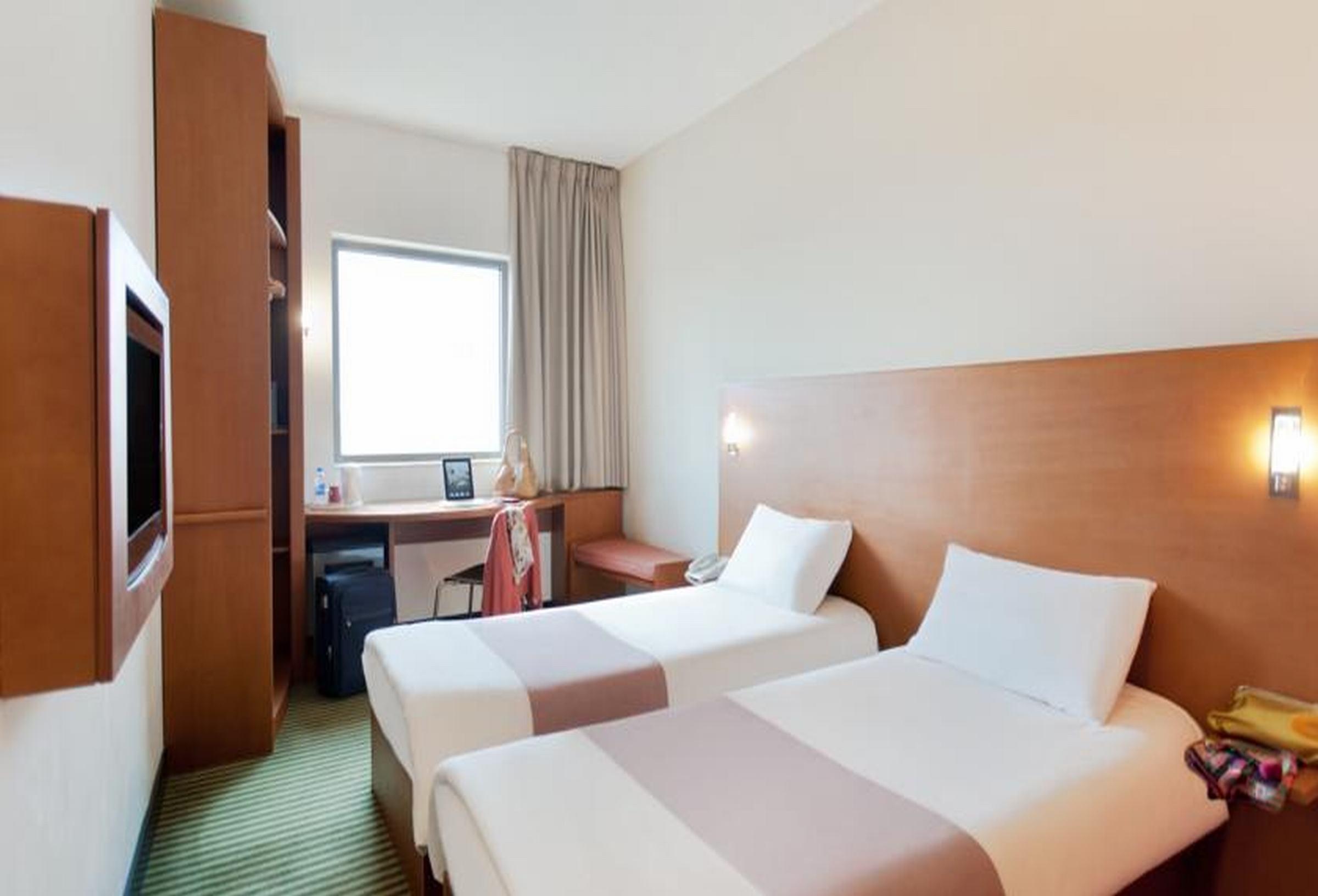 Ibis Amman Hotel Exterior photo